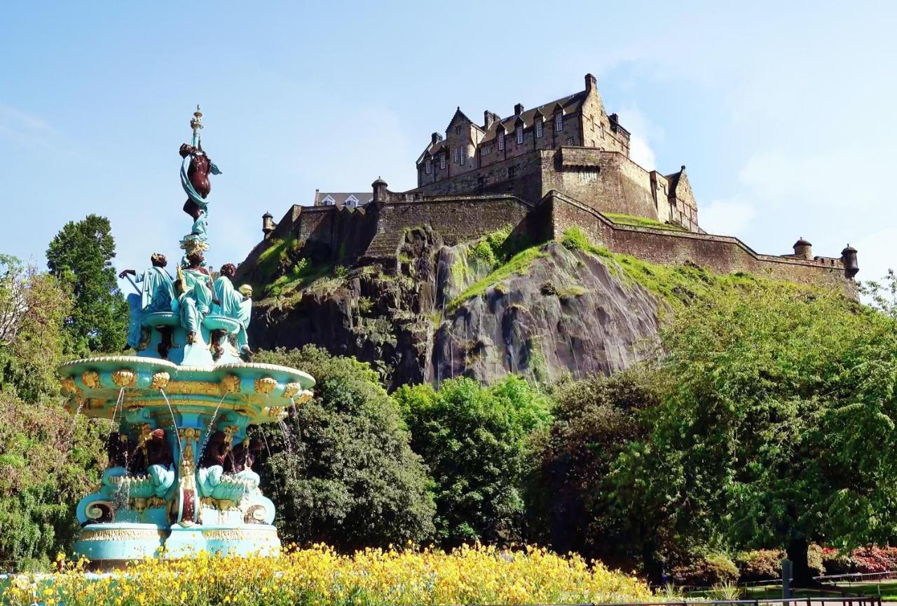 Bright & Tranquil Apartment Near City Centre With Free Parking! Edimburgo Exterior foto
