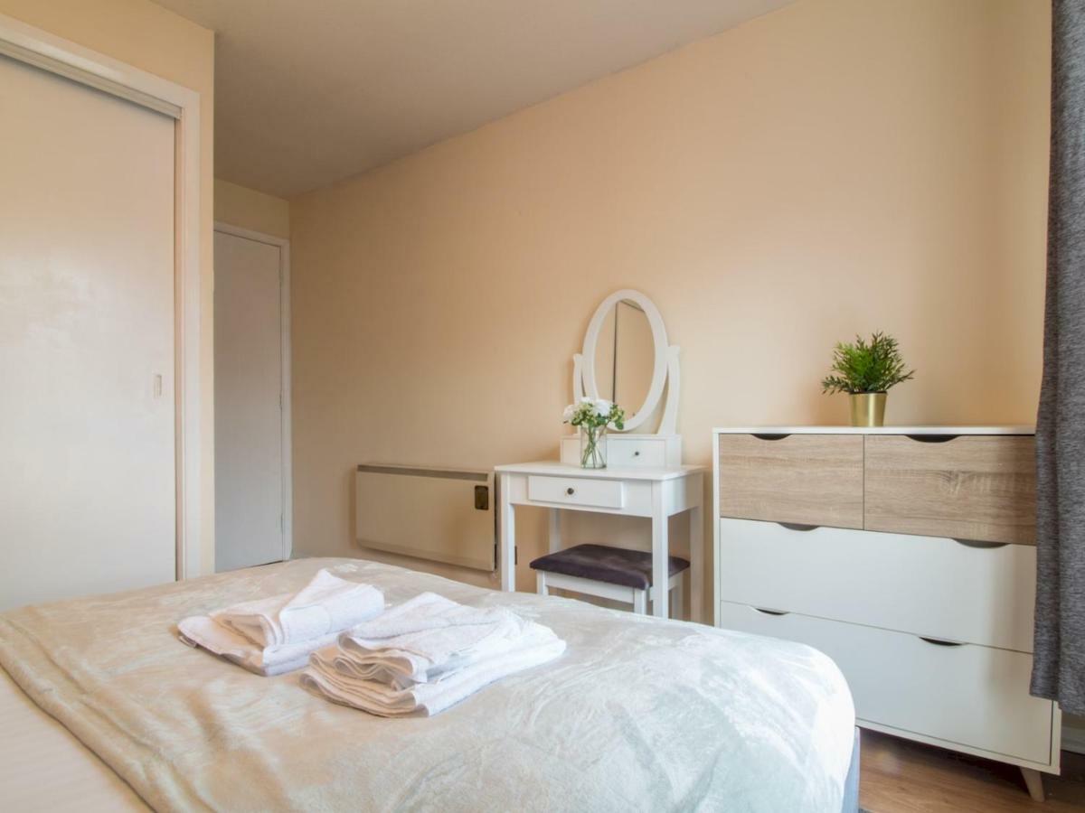 Bright & Tranquil Apartment Near City Centre With Free Parking! Edimburgo Exterior foto