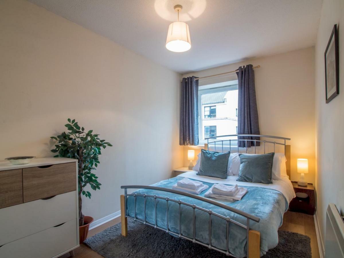 Bright & Tranquil Apartment Near City Centre With Free Parking! Edimburgo Exterior foto