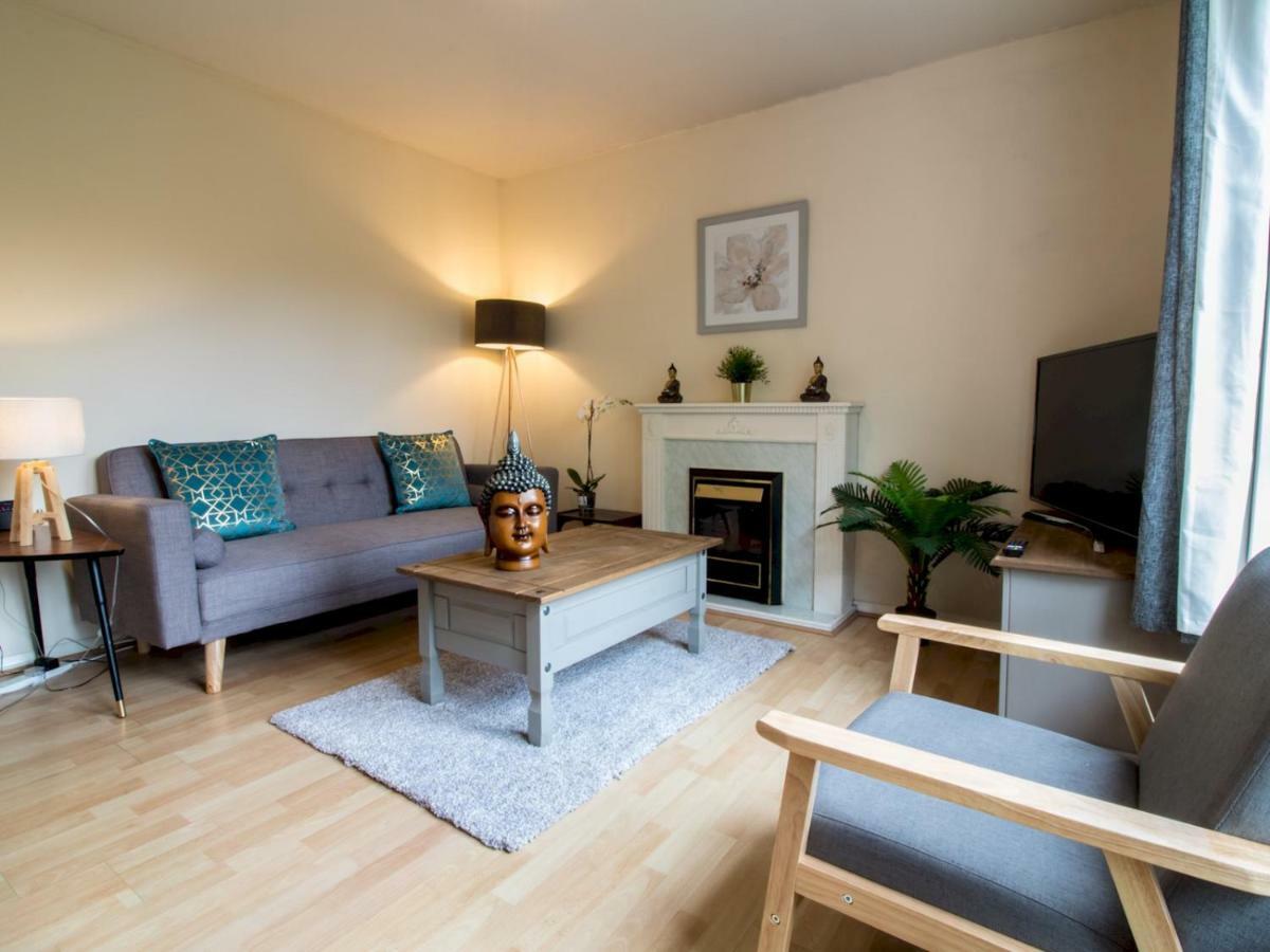 Bright & Tranquil Apartment Near City Centre With Free Parking! Edimburgo Exterior foto